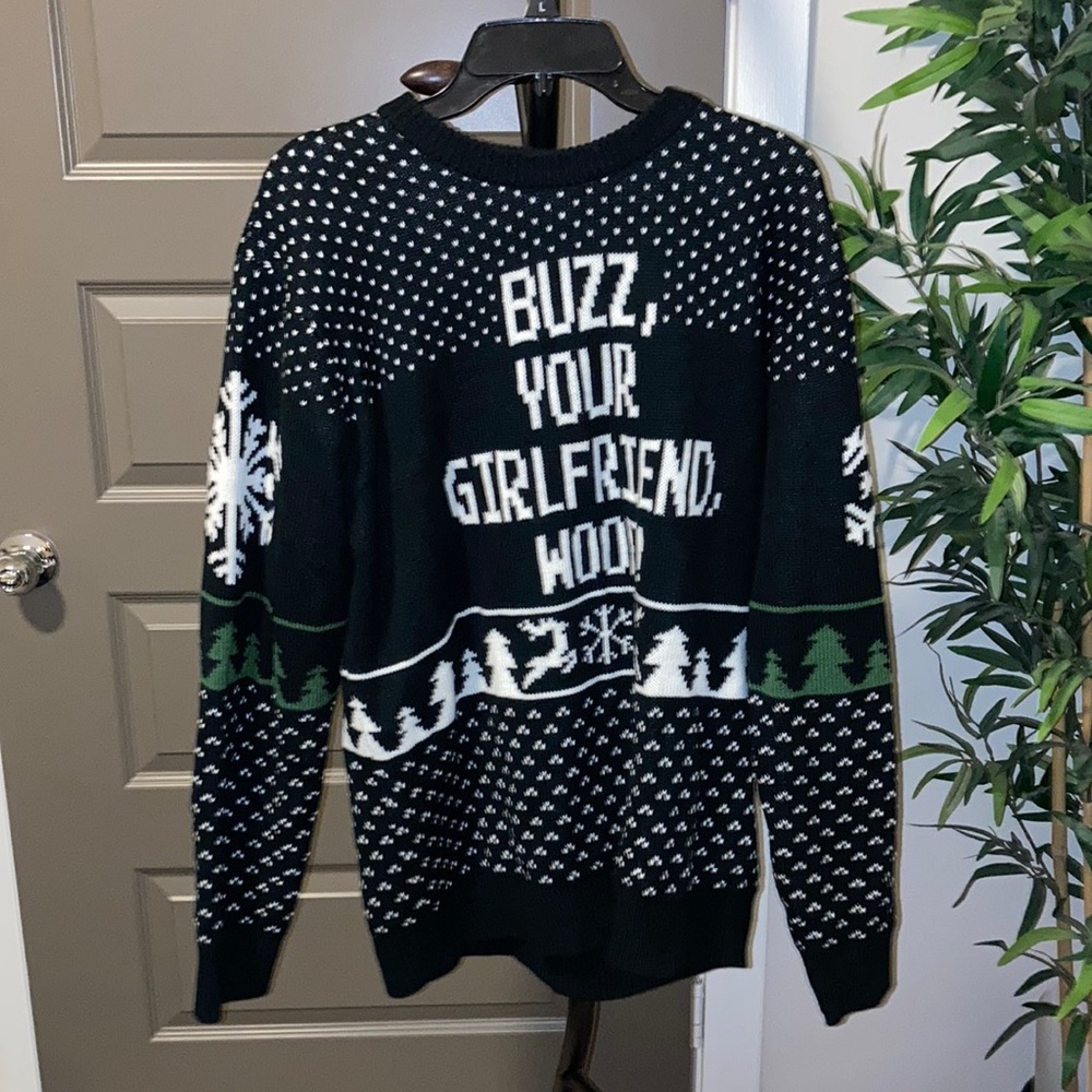 ⭐️Christmas sweater - buzz your girlfriend, woof! NWT⭐️